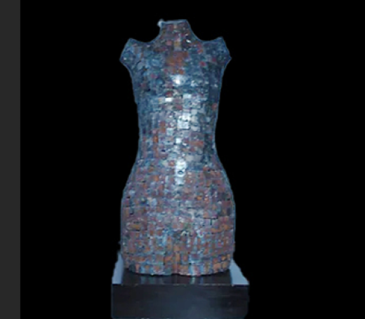 E153: Torso de mujer (2015)